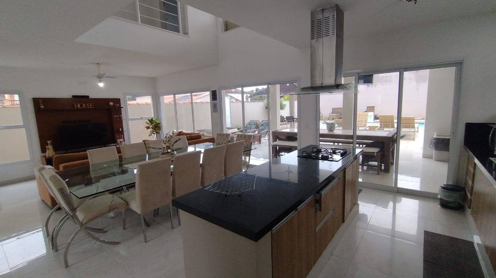 Casa de Condomínio, 5 quartos - Foto 1