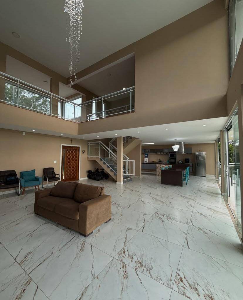 Casa, 3 quartos, 1400 m² - Foto 2