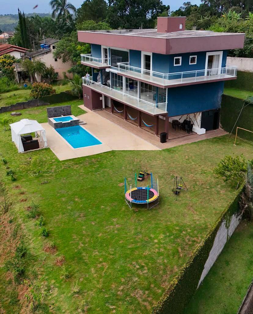 Casa, 3 quartos, 1400 m² - Foto 1