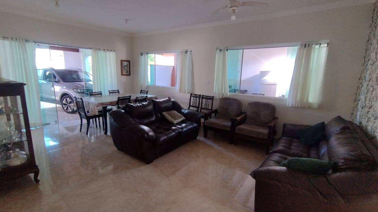 Casa, 3 quartos, 314 m² - Foto 1