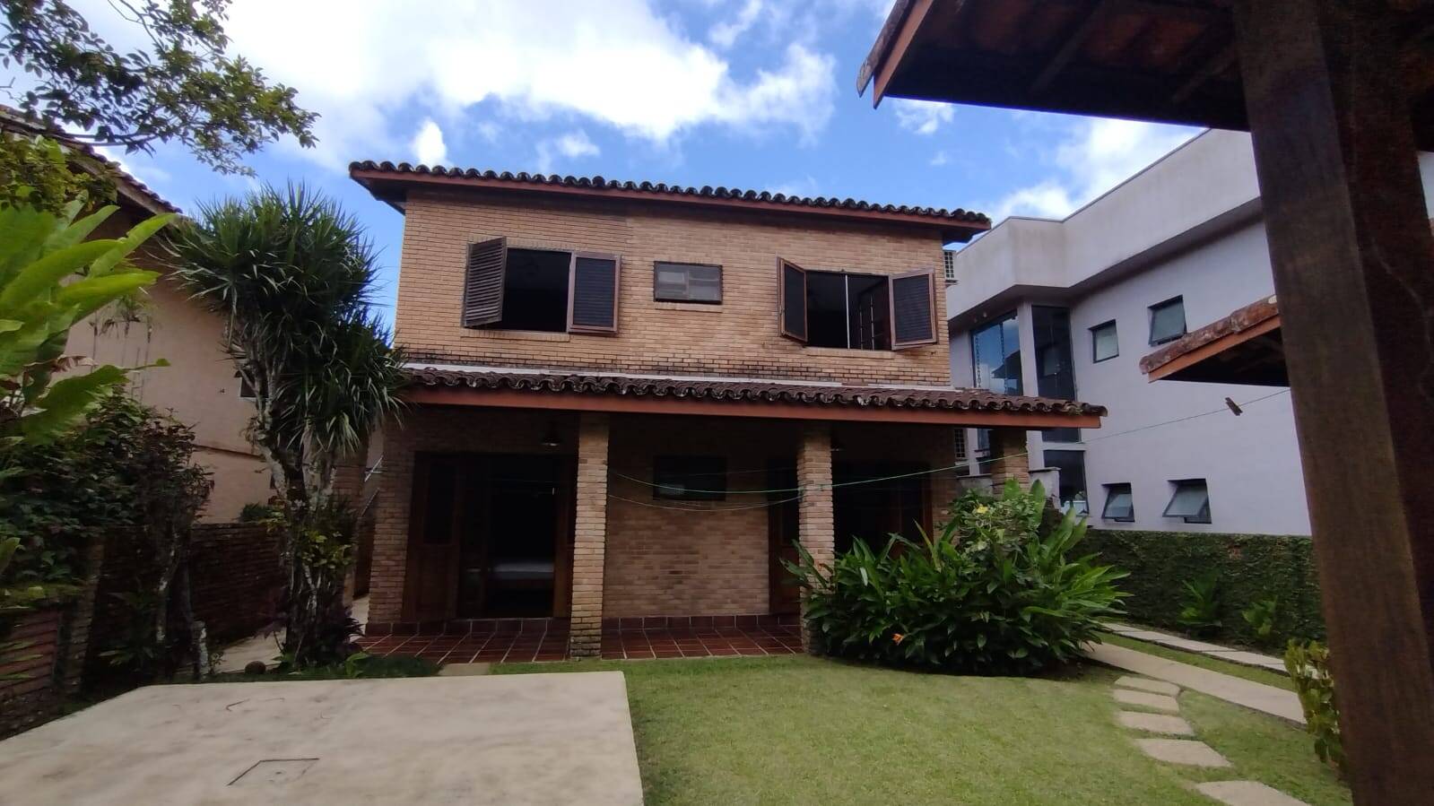 Casa, 5 quartos, 362 m² - Foto 1