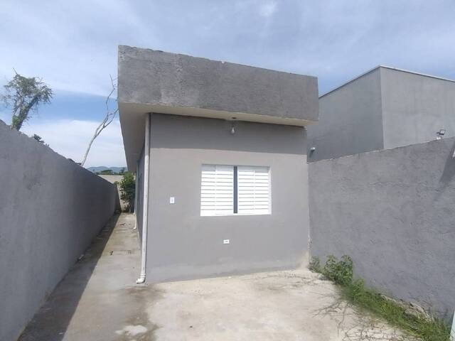 Venda em BALNEARIO DOS GOLFINHOS - Caraguatatuba